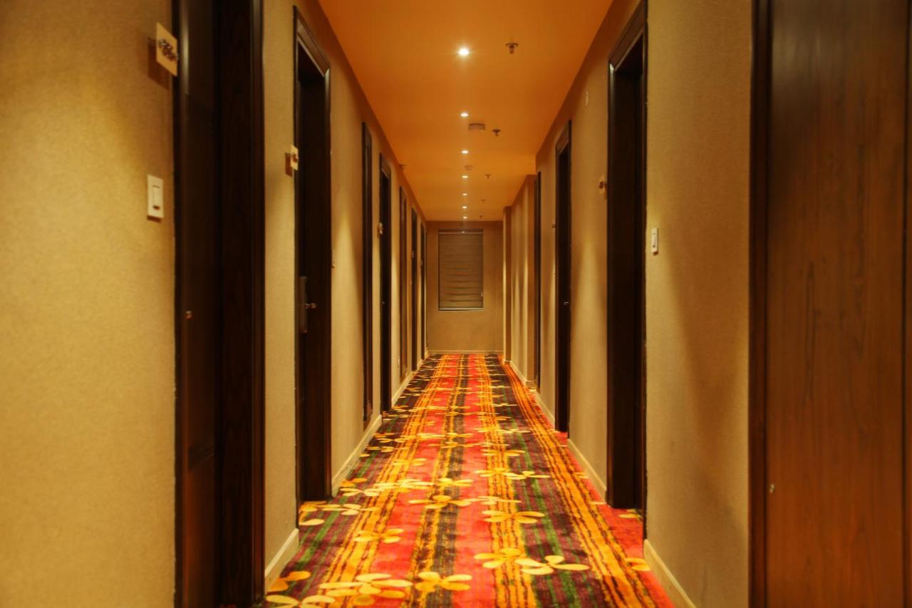 Hotel Wj Grand Jalandhar Exterior foto